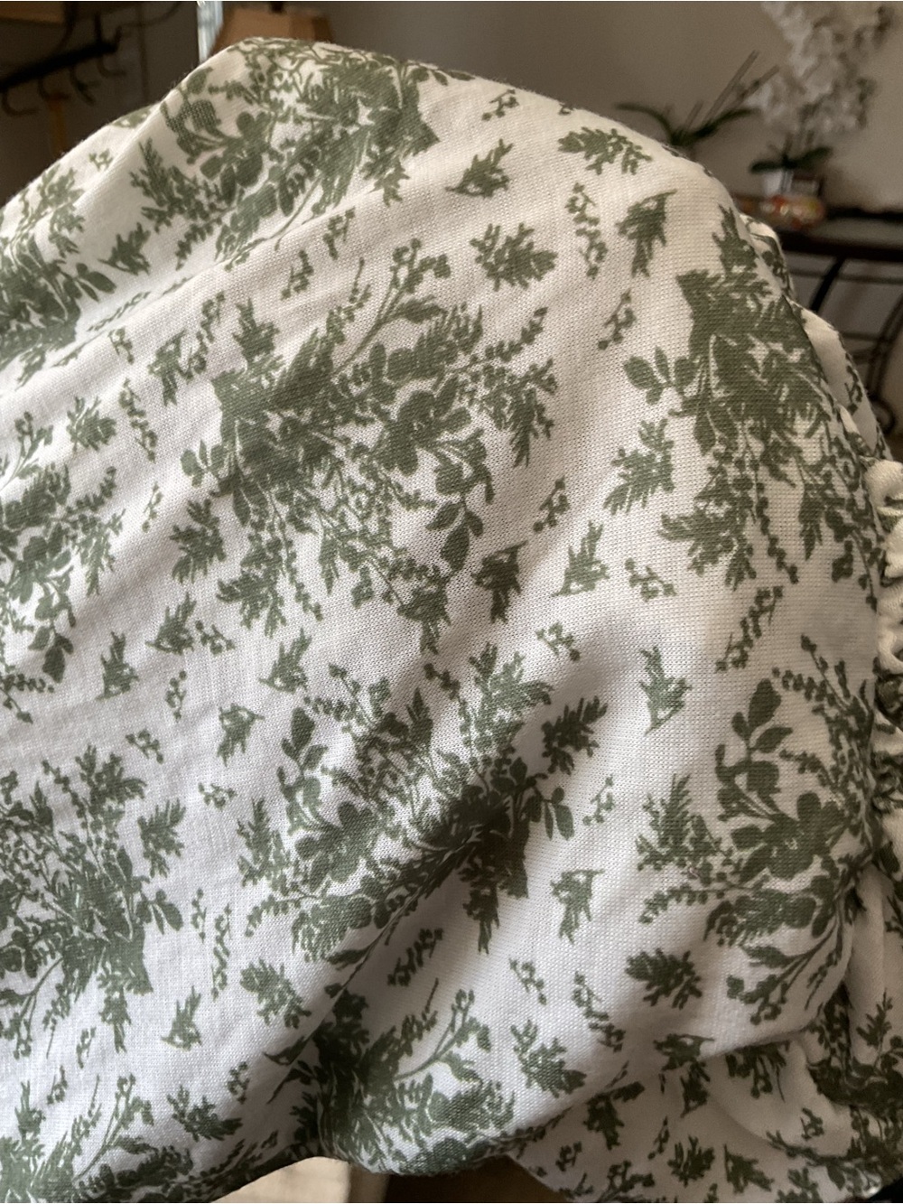 PrettyLittleThing White & Green Floral Ruffle Skirt Set - Picture 5 of 5